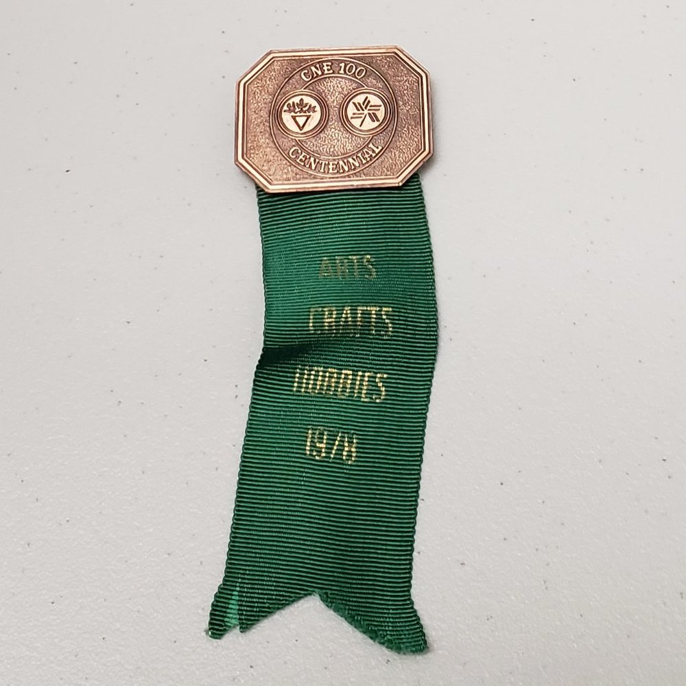 CNE Toronto Medal Pin 1978 Arts Crafts Hobbies